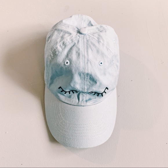 Accessories - Baby blue eye hat